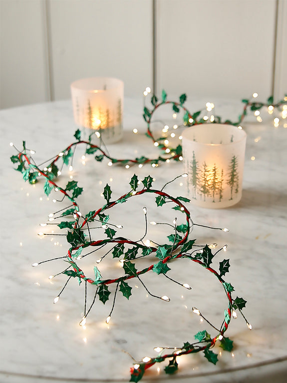 Holly Leaf String Lights