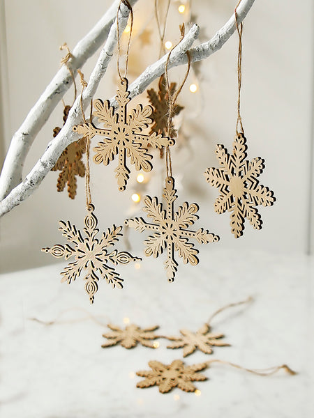 Nine Large Natural Snowflake Decoration Set