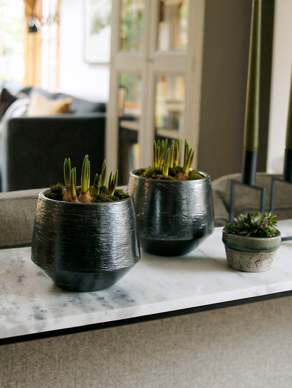 bespoke plant pots Metallic Black Handmade Plant Pot – Clem & Co