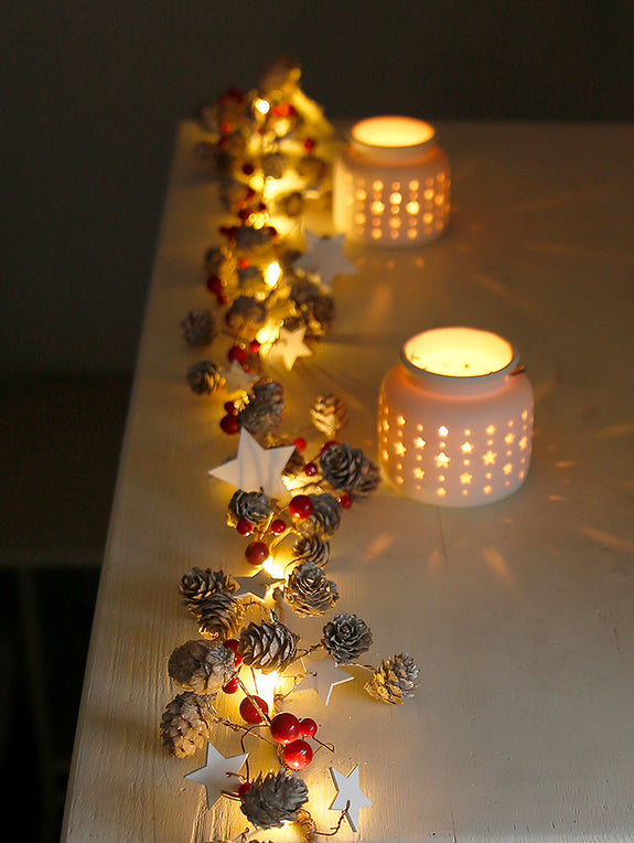 Stars And Red Berries Pine Cone Light Garland