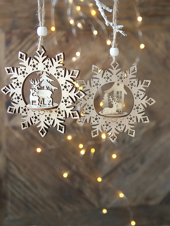 Wooden Reindeer Snowflake Hanging Decoration